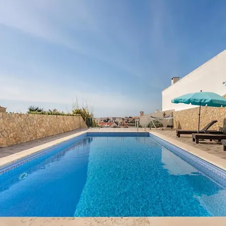 Rex Surf House Areia Branca